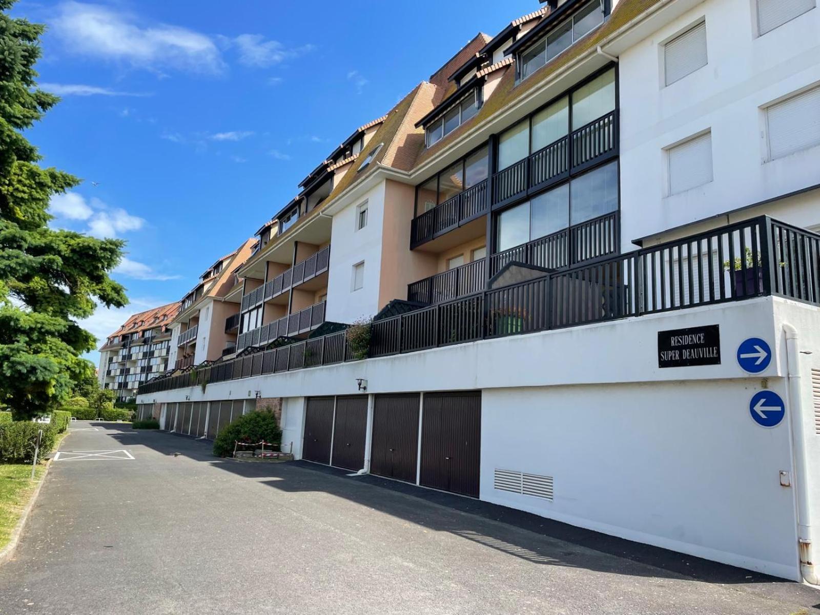 Super Deauville Appartement 2 Pieces Cosy Proche Plage Plein Sud วิลเลร์-ซูร์-แมร์ ภายนอก รูปภาพ